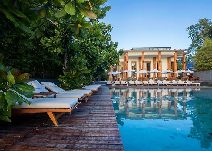 Cape Nidhra Hotel