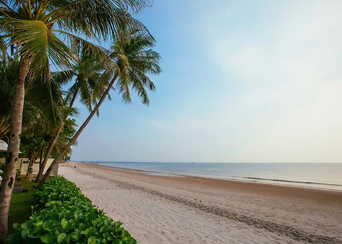 Cape Nidhra Hotel